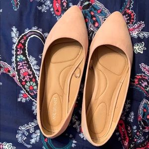 Light pink suede pointed flats